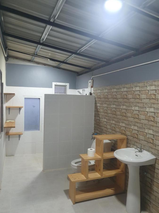 Mind'S Homestay มายด์โฮมสเตย์ Kampong Huaibu Экстерьер фото